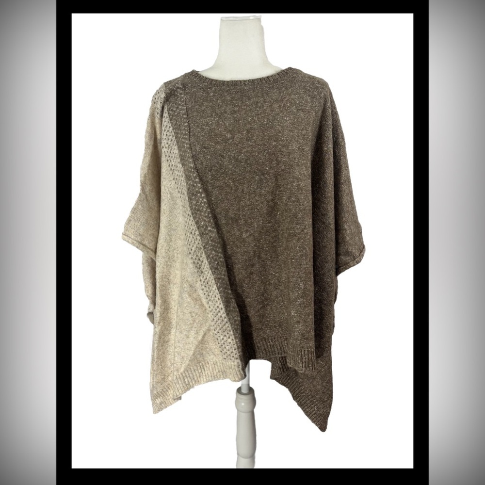 Dillard Beige Brown Warm Neutral Poncho Pullover Fall Wear OS